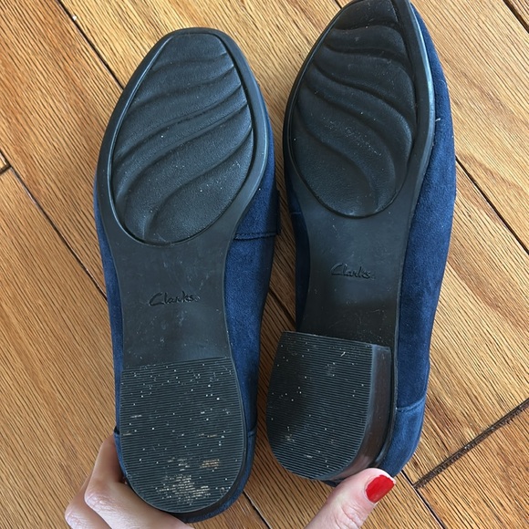 Clark’s Loafers - Picture 3 of 7